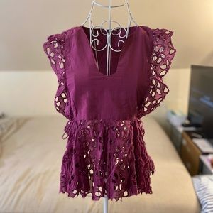FREE PEOPLE Crochet top. Color mauve. Size XS.